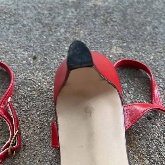 Hush Puppies Red Pumps - Picture 9 of 10